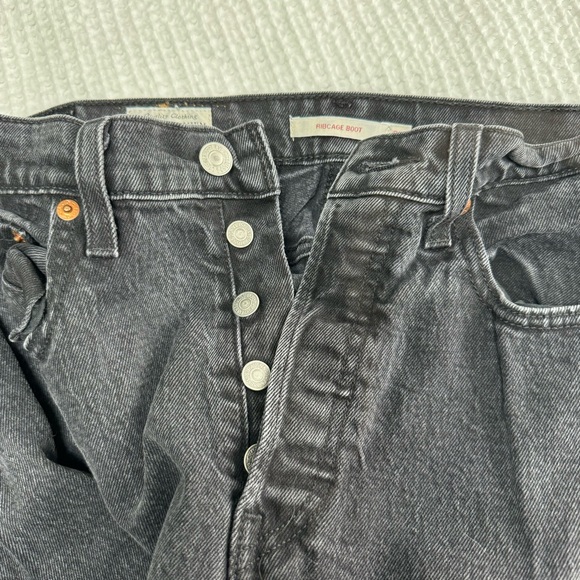 Levi’s Ribcage Bootcut Jean - Picture 3 of 4